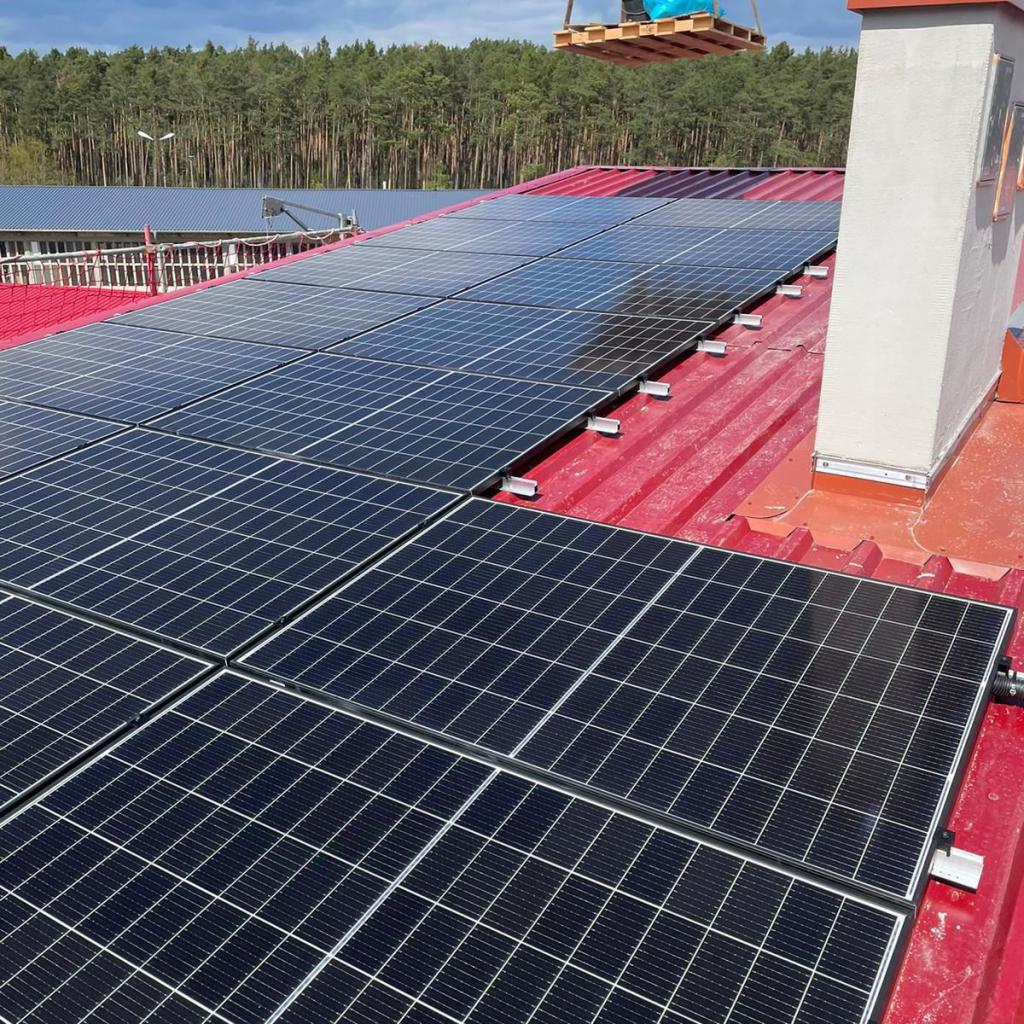 Belegungsvariante PV-Mudule mit Schornstein als Schattenelement